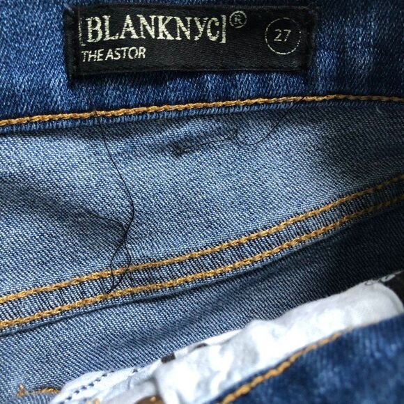 BlankNYC The Astor Distressed Cut Off Shorts 27 - Picture 4 of 5